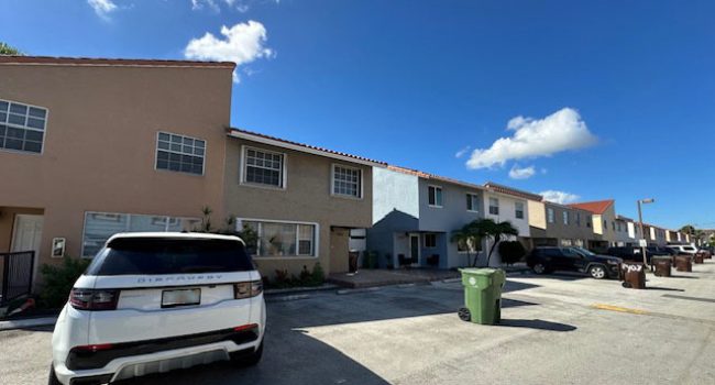 westviewvillascondo_03